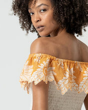 Surkana - Top crop bordado Beige