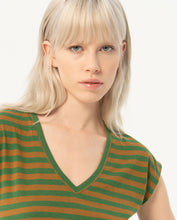 Surkana - Camiseta cuello V  kaki ( sostenible)