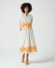 Surkana - Blusa bordado Beige